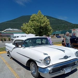 Meet your Posher, Arthur